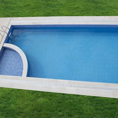 Babis Hotel Skaleta